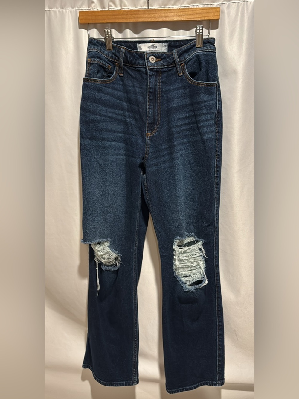 Hollister Dark Blue High-Rise Distressed Jeans Size 3S
